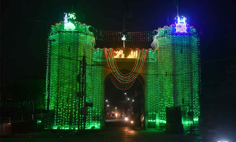 5 کے بجائے 8 ستمبر  کو عیدمیلادالنبیؐ کی تعطیل