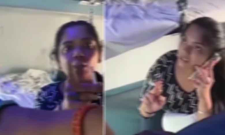 اے سی کوچ میں لڑکی کی سگریٹ نوشی (ویڈیو)