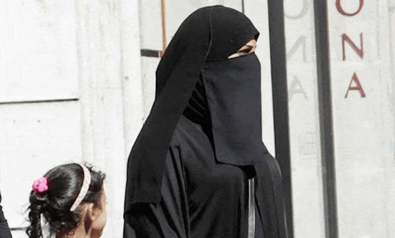 تین طلاق کیس، ملزمین کیخلاف کارروائی پر ہائی کورٹ کا حکم التوا