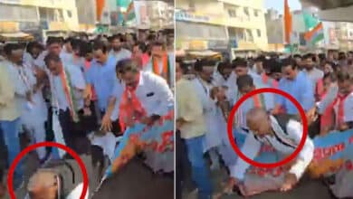 حیدرآباد: بی سی ریزرویشن کے مطالبہ پرنکالی گئی ریلی میں ہنمنت راو اچانک گرپڑے