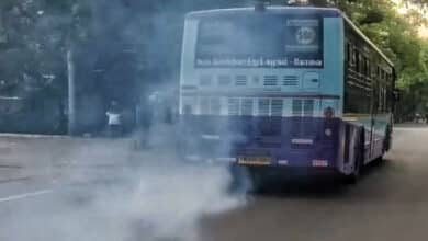 تلنگانہ: بس سے اچانک دھواں نکلنے سے مسافرین خوفزدہ