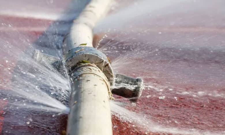 تلنگانہ: مانجرا کی پائپ لائن کا وال لیک،بڑے پیمانہ پرپانی کااخراج