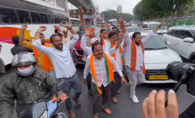 گاورکشک پر فائرنگ واقعہ، حیدرآبادمیں بی جے پی کا احتجاج