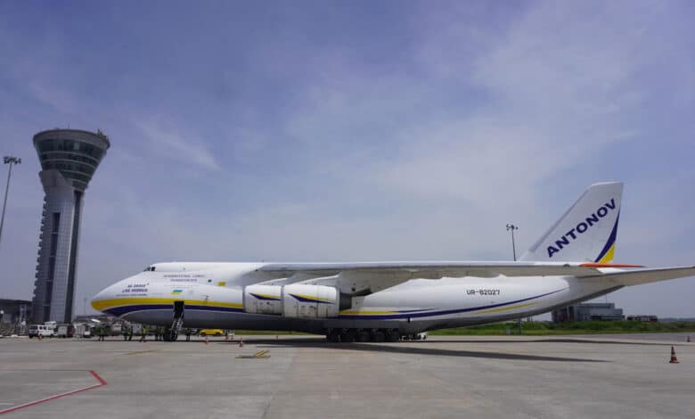 دنیا کا سب سے بڑا طیارہ حیدرآباد کے شمس آبادایرپورٹ پر پہنچا