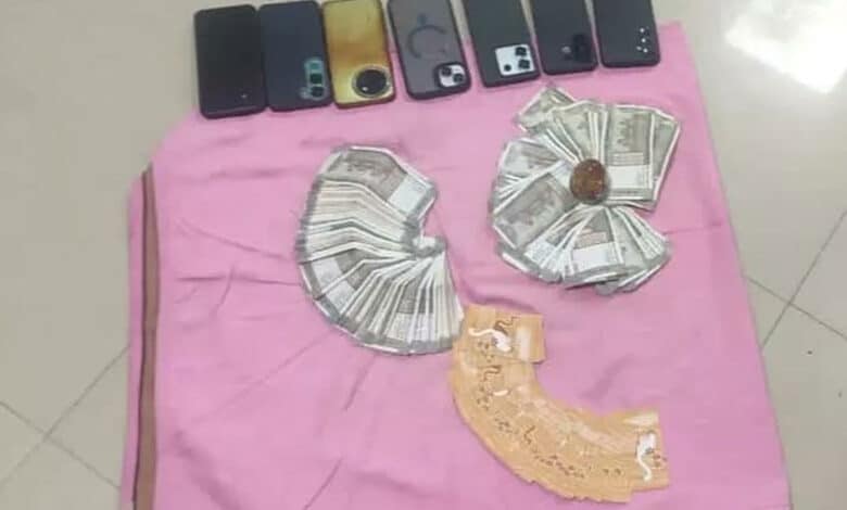 پولیس کا چھاپہ۔جواکھیلتے ہوئے سات افراد پکڑے گئے