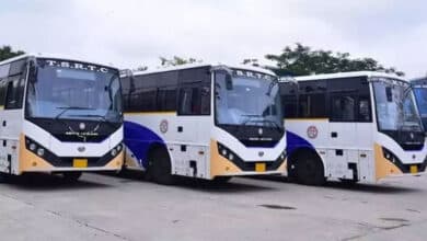 تلنگانہ: آرٹی سی بس ڈرائیورس کیلئے گاڑی چلانے کے دوران موبائل پرپابندی۔سل جمع کروانے ڈپو میں خصوصی انتظام کیا گیا