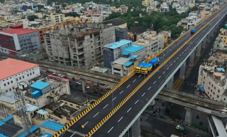 حیدرآباد میں بڑھتی ٹریفک، اسکائی ویز اورفٹ اووربریجس کی تعمیر کیلئے منصوبہ بندی