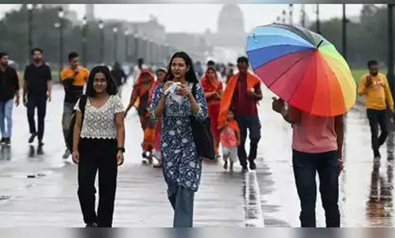 دیوالی کے موقع پر مہاراشٹر میں بارش کی پیش گوئی، 15 اضلاع کے لیے ’یلو الرٹ‘ موسلا دھار بارش اور تیز ہواؤں کا امکان