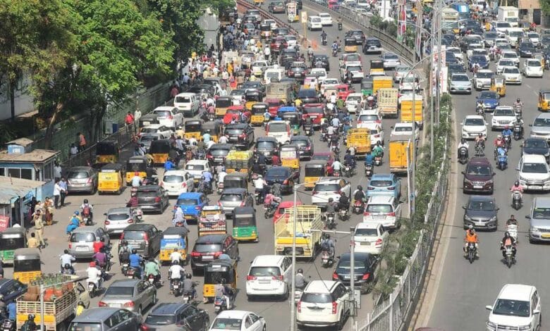 دسہرہ کی تعطیلات کے اختتام کے بعدواپسی۔حیدرآبادمیں ٹریفک جام
