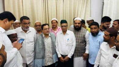 تلنگانہ میں وقف کمیونٹی کی بڑی تعداد نے چیف ایگزیکٹیو آفیسر محمد اسداللہ کی بحالی پر شکرانے کی نماز ادا کی