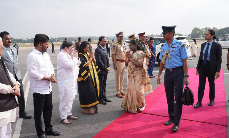 صدرجمہوریہ دروپدی مرمو کا دو روزہ حیدرآباد دورہ مکمل، اے پی کے پٹاپرتی روانگی