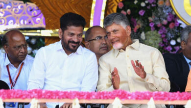 ستیہ سائی بابا کی صد سالہ جینتی۔تلنگانہ اوراے پی کے وزرائے اعلی ایک ساتھ نظرآئے