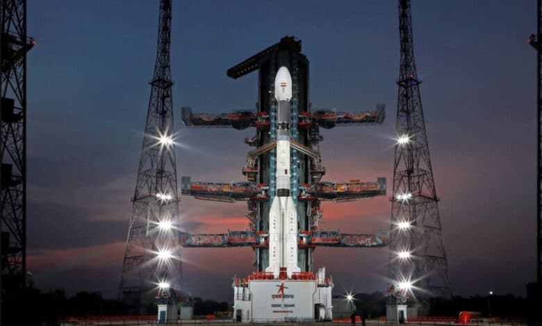 اسرو 4,400 کلووزنی مواصلاتی سٹلائٹ کو اتوار کو خلا میں چھوڑے گا
