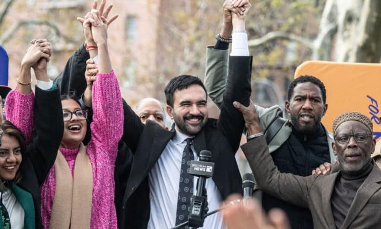 ٹرمپ کی مخالفت کے باوجود زہران ممدانی نیو یارک کے پہلے مسلم میئر منتخب، غزالہ ہاشمی نے بھی تاریخ رقم کی