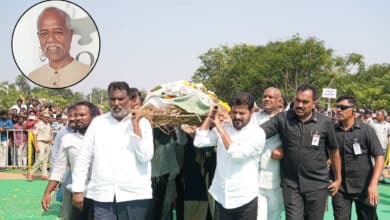 مشہور تلگو شاعر ومصنف آندے سری کی آخری رسومات اد اکردی گئیں