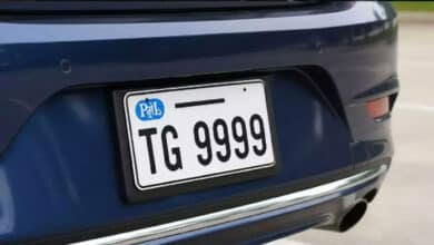 فینسی گاڑی نمبر پلیٹس کے آن لائن ہراج سے تلنگانہ کے ٹرانسپورٹ ڈپارٹمنٹ کو 65.38 لاکھ روپے کی آمدنی