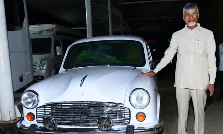 ”میری پرانی دوست۔393ایمبسڈرکے ساتھ“:چندرابابو