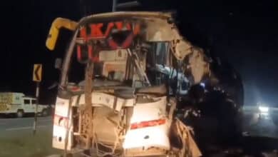 اے پی کے ضلع این ٹی آرمیں لاری، بس متصادم۔8افراد شدیدزخمی