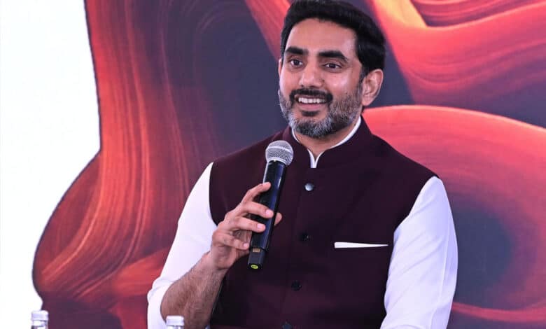 آندھرا پردیش میں گوگل ڈیٹا ہب کے قیام سے روزگار کے مواقع میں اضافہ کی توقع: نارا لوکیش