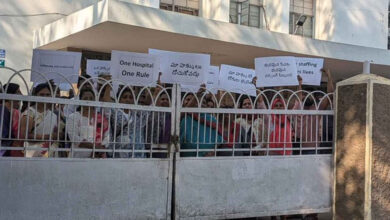 نمس میں نرسنگ اسٹاف کے احتجاج کا ایک ہفتہ مکمل