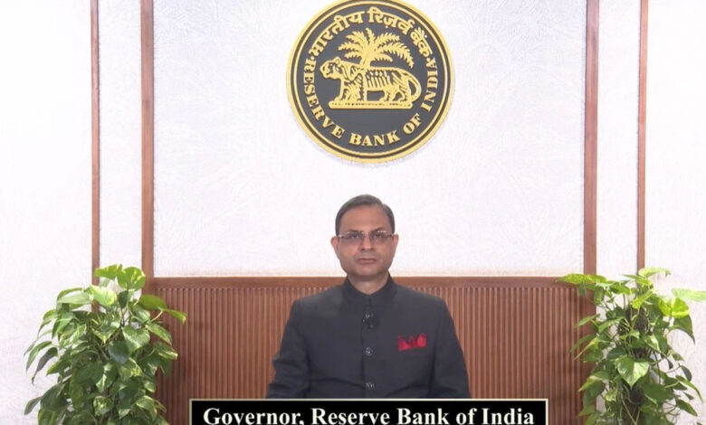 آر بی آئی نے 2025-26 کی ترقی کی پیشن گوئی بڑھاکر 7.3 فیصد کردیا