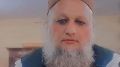 محکمہ تعلیم کے سبکدوش اساتذہ کو شاندار اعزاز، ڈاکٹر حافظ محمد صابر پاشاہ قادری کا خطاب