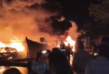 کیرالہ میں زبردست آگ سے تقریباً 15 ماہی گیر کشیاں تباہ