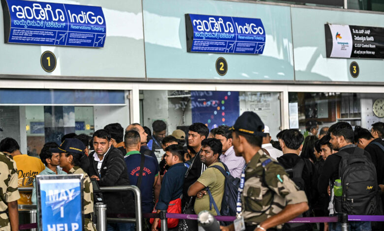 انڈیگو انتظامی بحران  میں شدت : ملک بھر میں سیکڑوں پروازیں منسوخ، ہزاروں مسافر پریشان