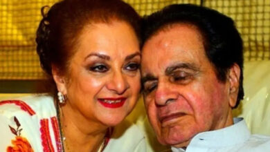 دلیپ کمار کی سالگرہ پر سائرہ بانو کا جذباتی پیغام: “کیا ہمیں یوسف ہمیشہ کے لیے نہیں مل سکتے؟”