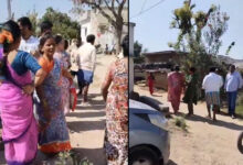 تلنگانہ: ہارنے والے سرپنچ امیدوار نے گھر گھر جا کر ووٹ کے بدلے دی گئی رقم واپس مانگی