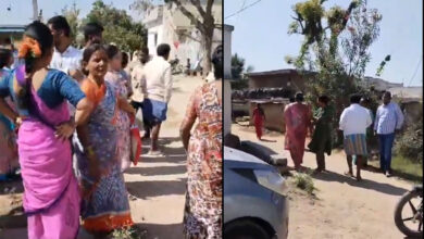 تلنگانہ: ہارنے والے سرپنچ امیدوار نے گھر گھر جا کر ووٹ کے بدلے دی گئی رقم واپس مانگی