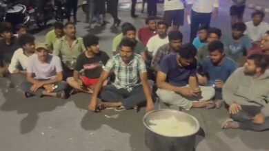 عثمانیہ یونیورسٹی کے طلبا نے ہاسٹل میں بنیادی سہولیات کی کمی پر شدید احتجاج کیا