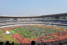 لیونل مسی کا کولکتہ میں شاندار استقبال، ایک جھلک نہ ملنے پر شائقین برہم