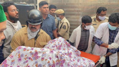 نامپلی خوفناک آتشزدگی سانحہ، خاتون اور 2 بچوں سمیت پانچ افراد ہلاک