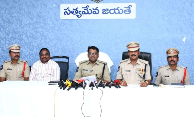 جعلی ایچ ٹی کپاس کے بیجوں کا بڑا بھانڈا، 10 ٹن بیج ضبط، دو ملزمان گرفتار