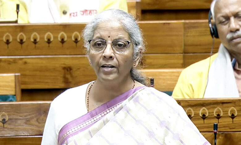 وزیرِ خزانہ نرملا سیتا رمن آج پارلیمنٹ میں اقتصادی سروے پیش کریں گی