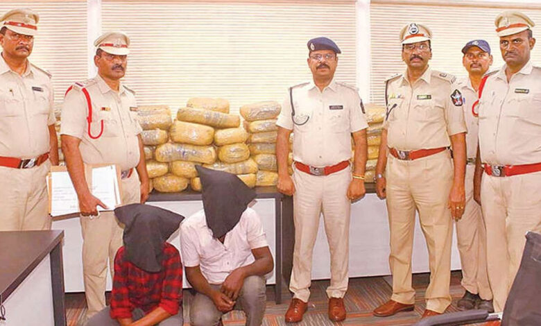 اے پی: وین سے 198کلوگانجہ ضبط،دو اسمگلرس گرفتار