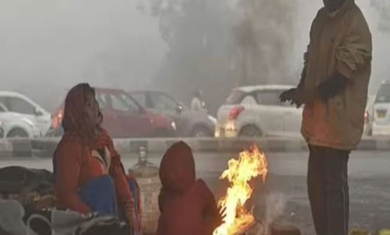 تلنگانہ میں سردی کی شدت میں اضافہ کا الرٹ: کئی اضلاع میں شدید کہر اور آندھرا پردیش میں بارش کا امکان