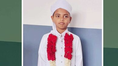 محمد اویس حسین کا تکمیل حفظ قرآن پر دستاربندی وعطائے خلعت