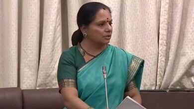 “بچوں کی قسم، یہ لڑائی عہدوں کی نہیں عزت کی ہے” — کونسل کے آخری خطاب میں کویتا کا بی آر ایس پر سخت الزام