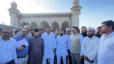 رمضان المبارک کی آمد سے قبل مکہ مسجد میں انتظامات کا جائزہ، چارمینار ایم ایل اے اور وزیر اقلیتی بہبود کا دورہ