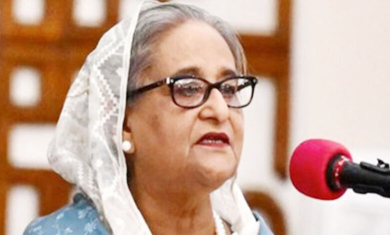 شیخ حسینہ نے کہا کہ قوم کو بنگلہ دیش میں محمد یونس کی کٹھ پتلی حکومت کا تختہ الٹنے کے لیے متحدہ ہو کر اٹھ کھڑا ہونا ہوگا۔