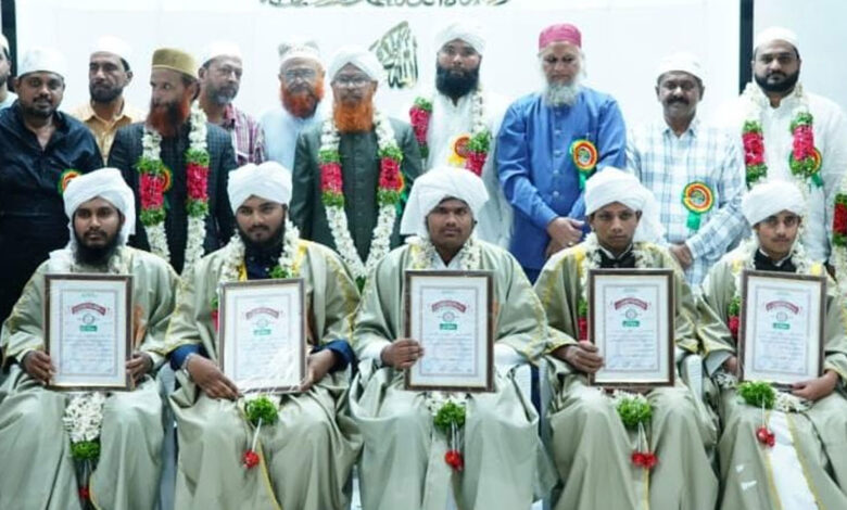 مسجد نمرہ میں مدرسہ اسلامیہ عثمان اعظم العلوم کا باوقار جلسۂ دستاربندی و عطائے اسناد