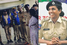 ڈی سی پی،عام شہری کے لباس میں رات دیر گئے پولیس اسٹیشن پہنچ گئیں،اچانک معائنہ، عملہ حیران