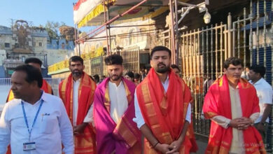 امریکی ٹی 20 کرکٹ ٹیم کی تروملامیں حاضری۔ہندوستانی نژاد کھلاڑیوں نے درشن کئے