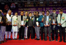 نمائش سوسائٹی تعلیم و ثقافت کے فروغ میں سرگرم، عظیم الشان سنجیدہ و مزاحیہ مشاعرہ منعقد