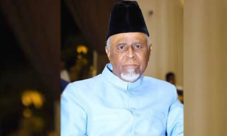 مولانا سیداحمد پاشاہ قادری کا سانحہ ارتحال ملت کے لئے نقصان عظیم; مولانا عرفان اللہ شاہ نوری اور مولانا قاضی اسد ثنائی کا تعزیتی بیان