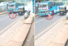 چند سیکنڈ کی تاخیر اور بڑا سانحہ: بس ڈرائیور کی حاضر دماغی سے بچی کی جان بچ گئی