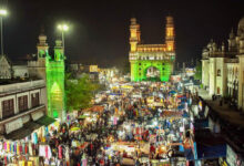ماہ رمضان: پرانا شہر حیدرآباد روشنیوں میں نہا گیا۔ چارمینار کے قریب خریداروں کا ہجوم، پولیس کے سخت حفاظتی انتظامات