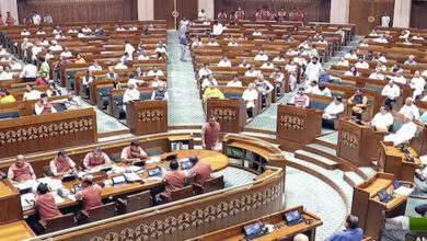 ہنگامہ آرائی کے باعث لوک سبھا کی کارروائی 12 بجے تک ملتوی